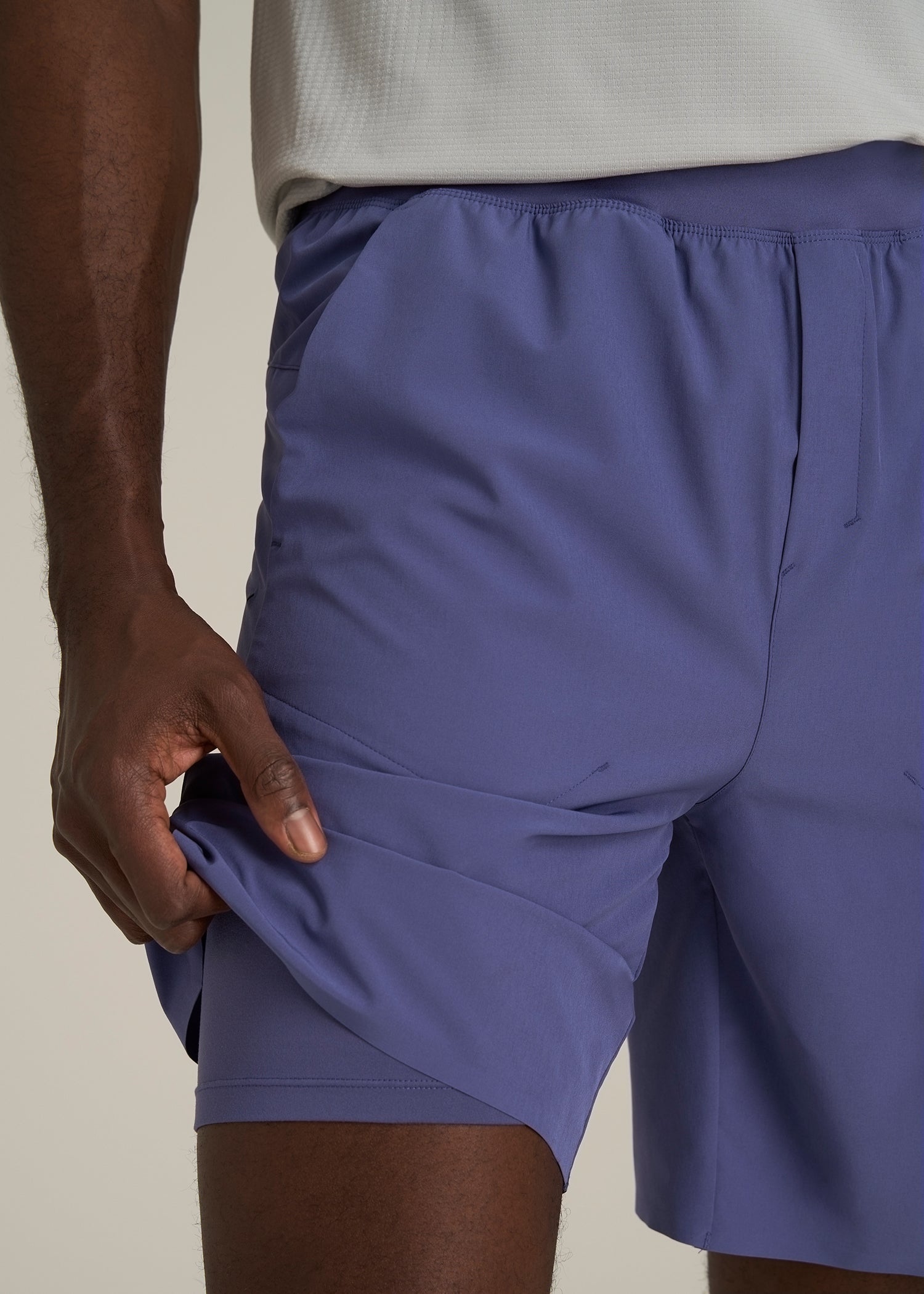 2-in-1 Featherweight Running Short for Tall Men in Future Dusk
