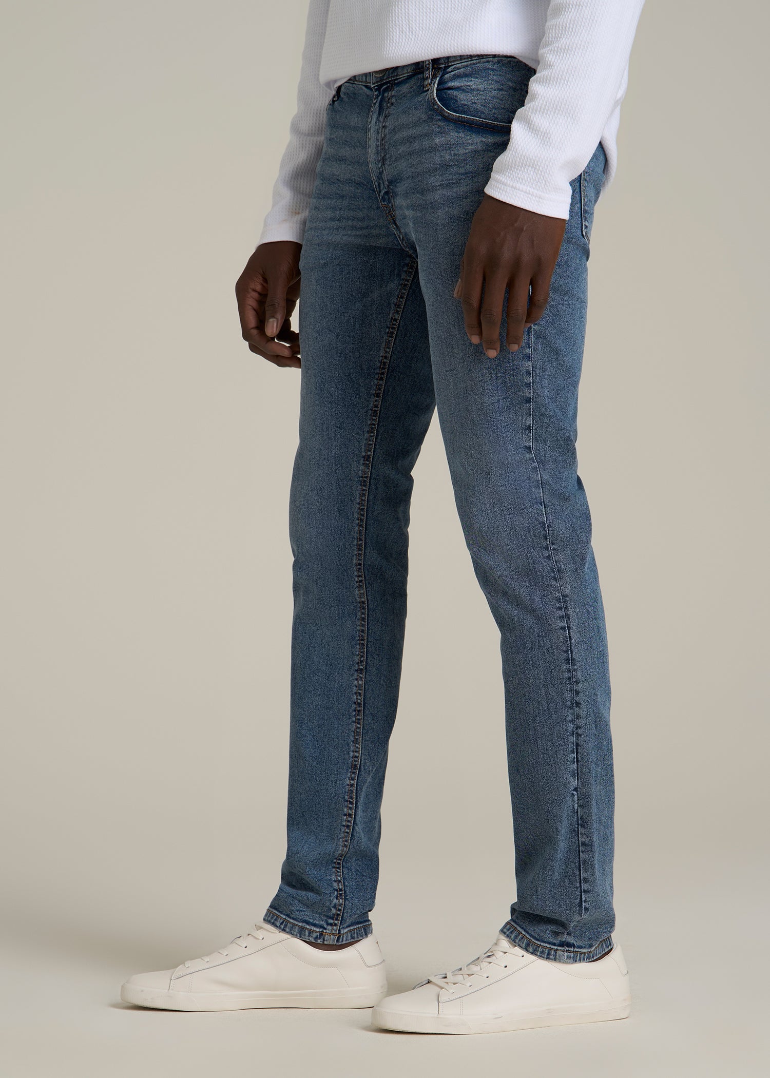 Carman TAPERED Jeans for Tall Men in Vintage Faded Blue