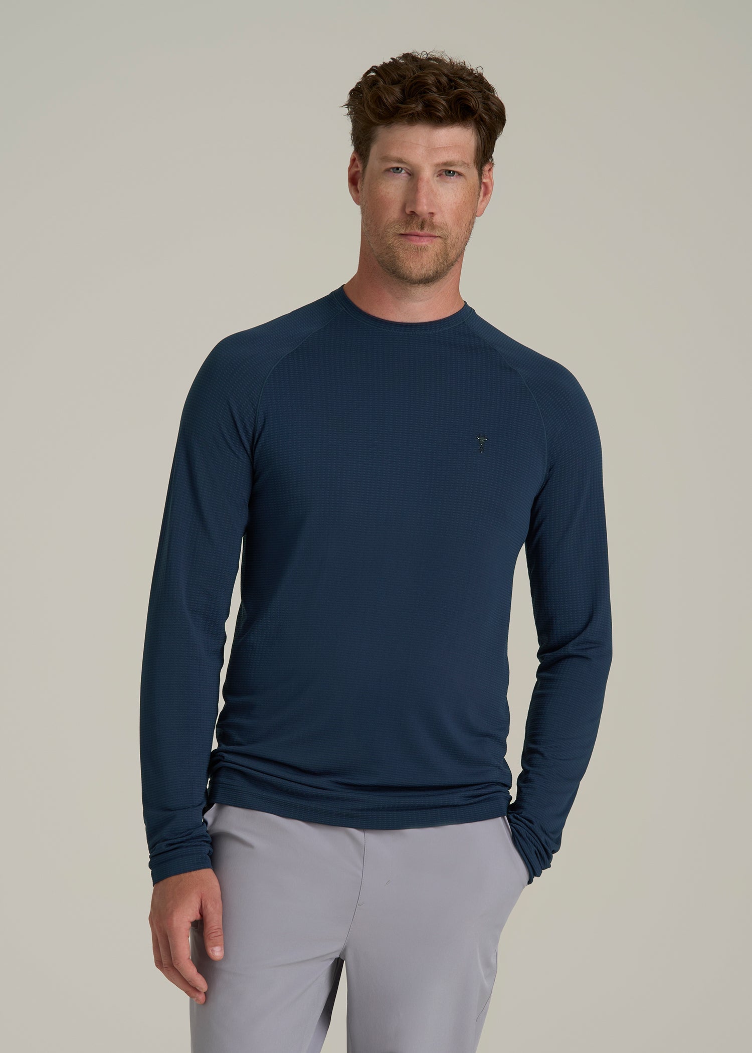 Long Sleeve Vented Performance Top for Tall Men in Navy Blue