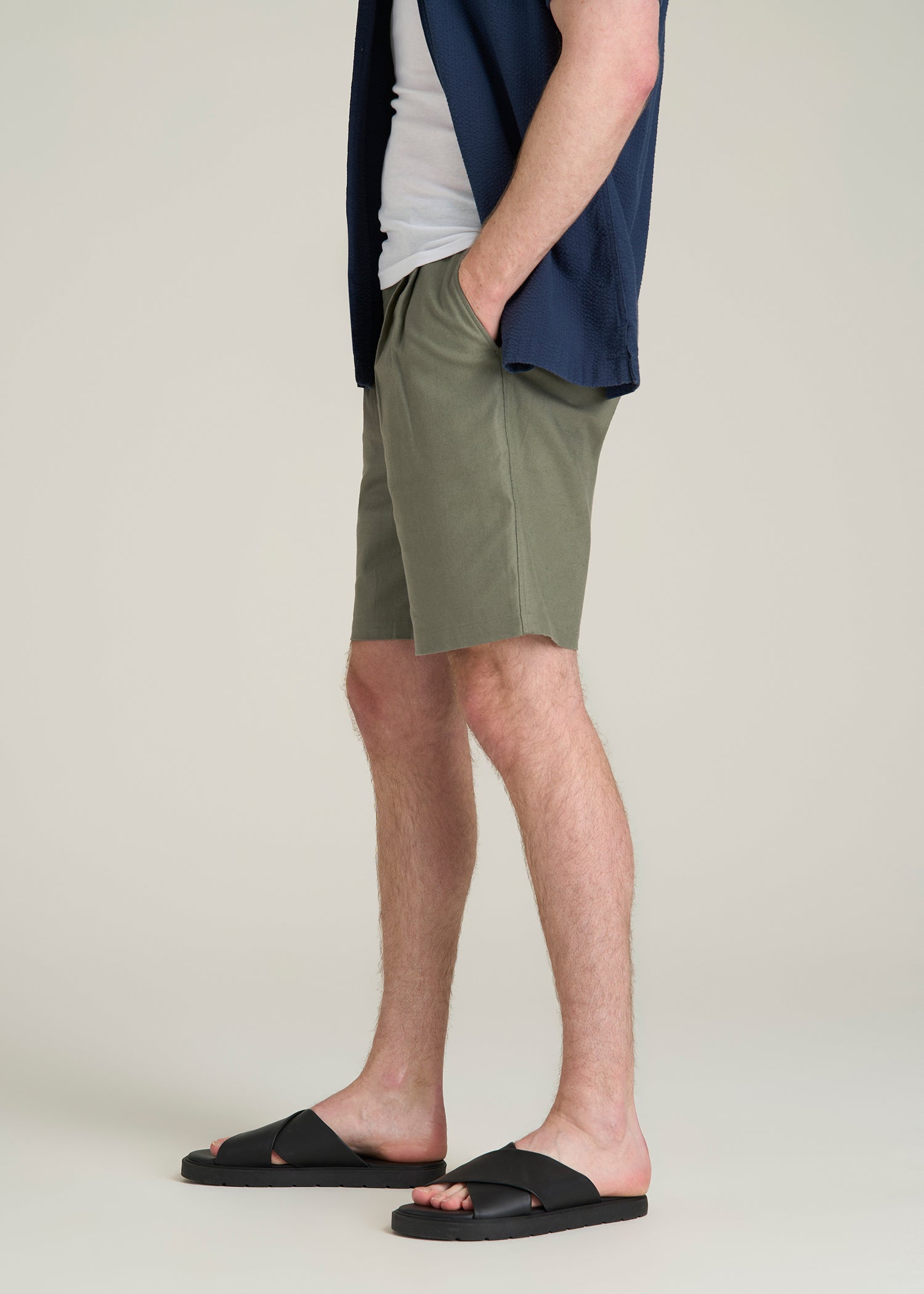 Stretch Cotton Linen Blend Shorts for Tall Men in Olive