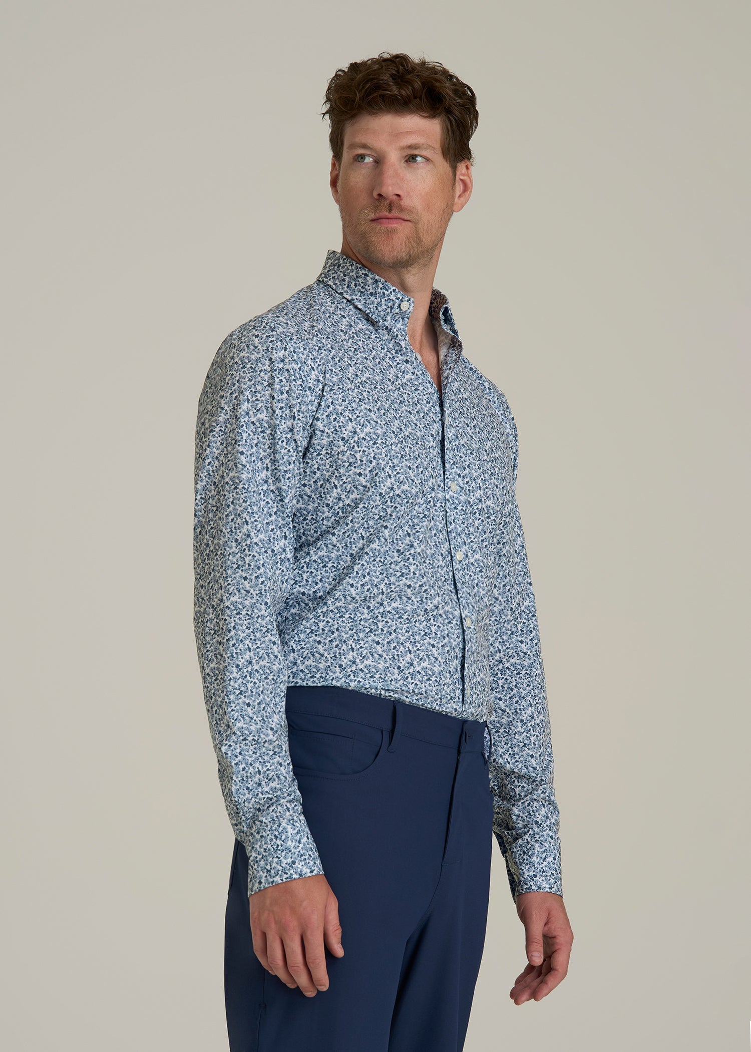 Traveler Stretch Dress Shirt in Blue Scattered Floral